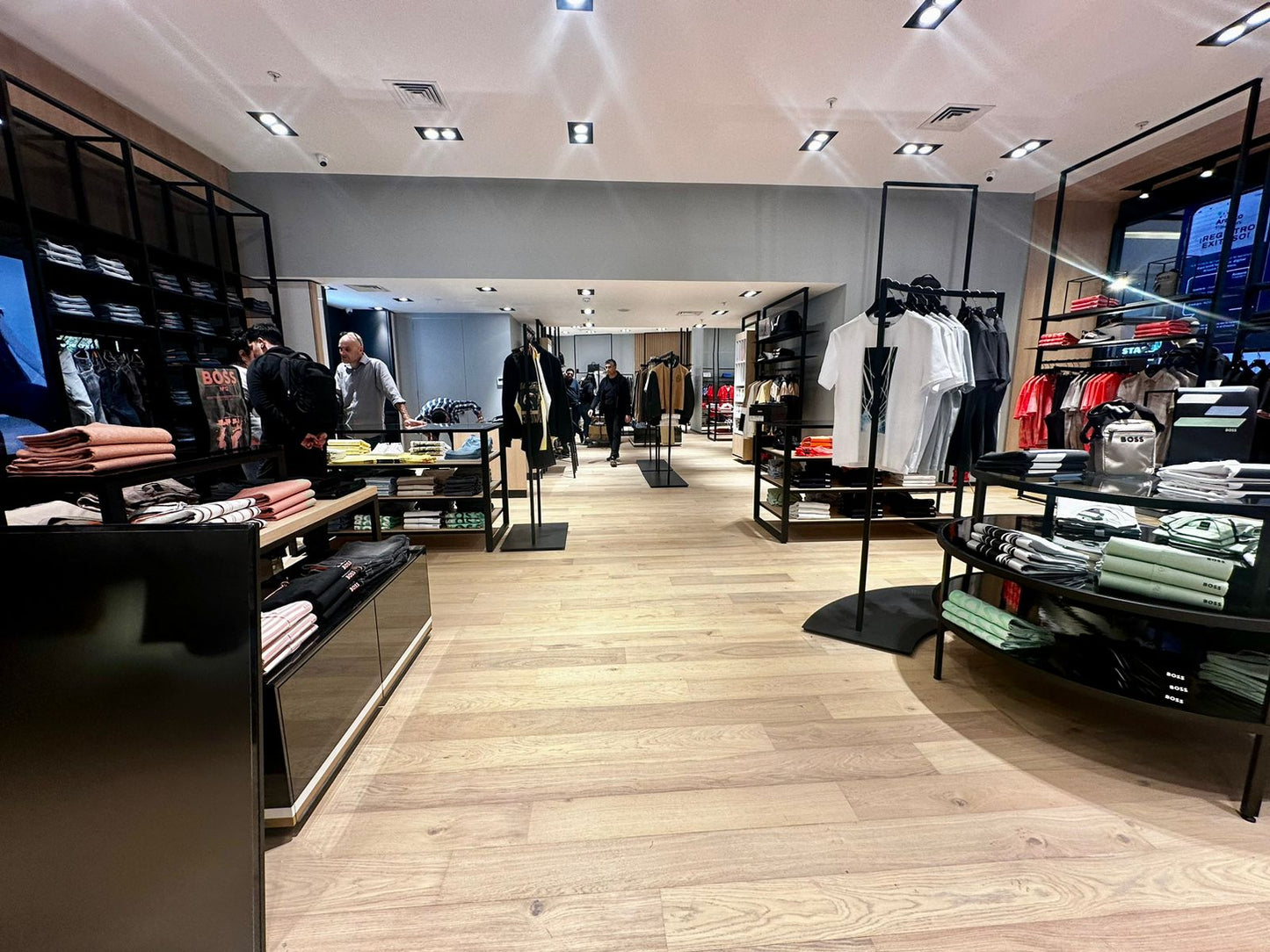 Hugo Boss Parque Arauco